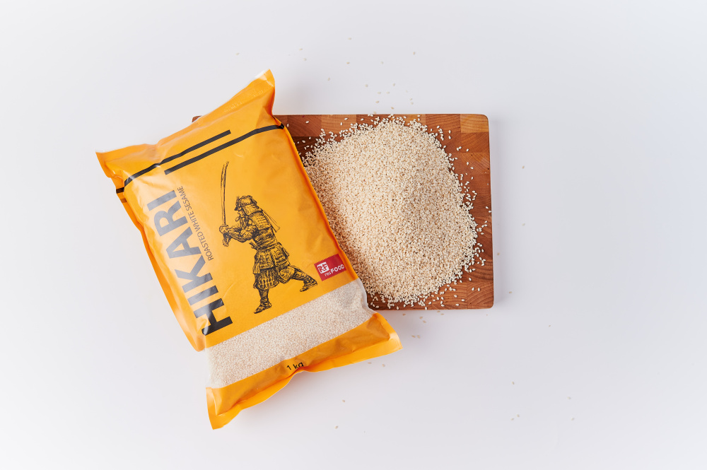 Кунжут белый жареный Hikari 1 кг.