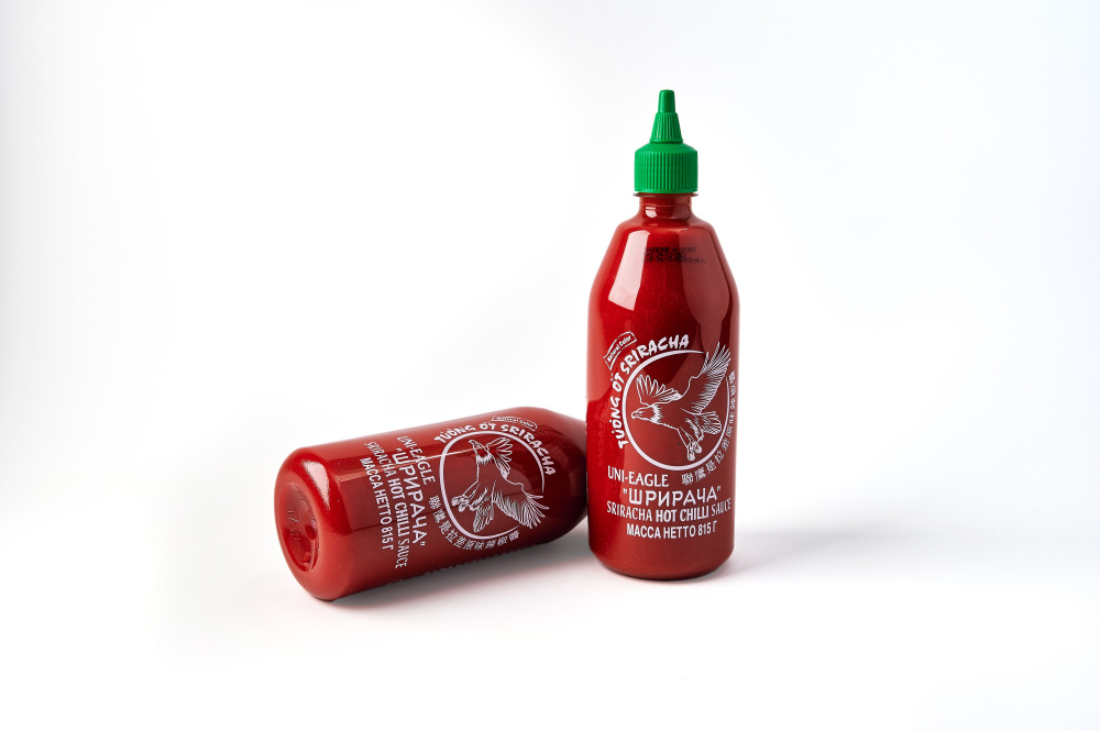 Соус Шрирача Uni-Eаgle 815 г.