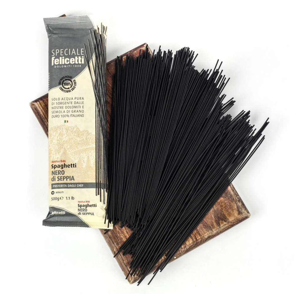 Макароны Felicetti Spaghetti № 46 с чернилами каракатицы 500 г.
