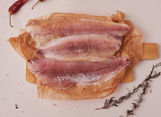 Муксун, филе без кожи, холодного копчения весовой