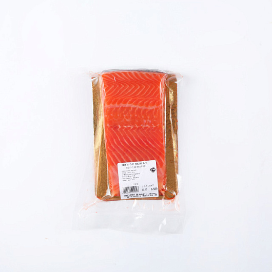 Фото Семга слабосоленая кусок 500 г.