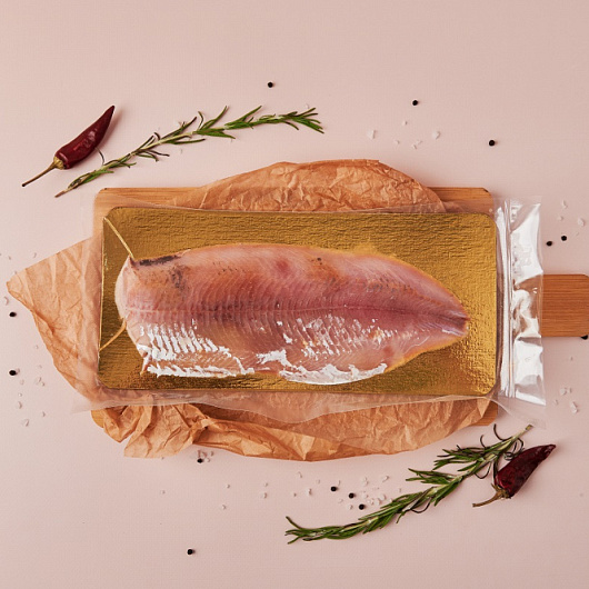 Фото Муксун, филе без кожи, холодного копчения весовой