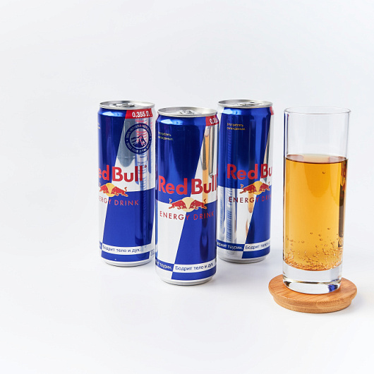 Фото Энергетический напиток Red Bull 0,355 л.