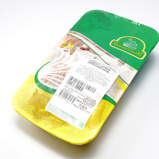 Фото Куриное филе бедро бк/ б/к на подложке Россия.